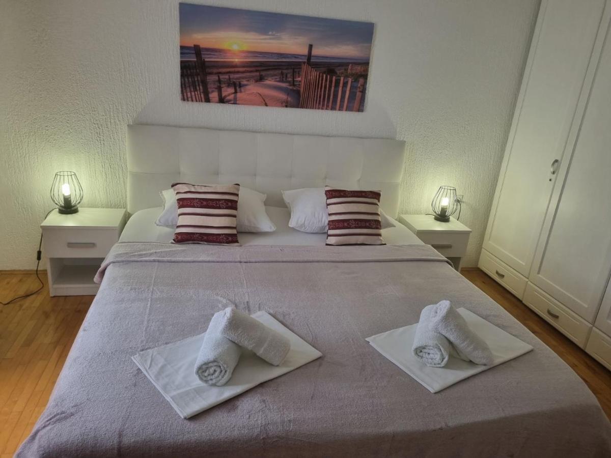 Apartment Rita Сень Екстер'єр фото